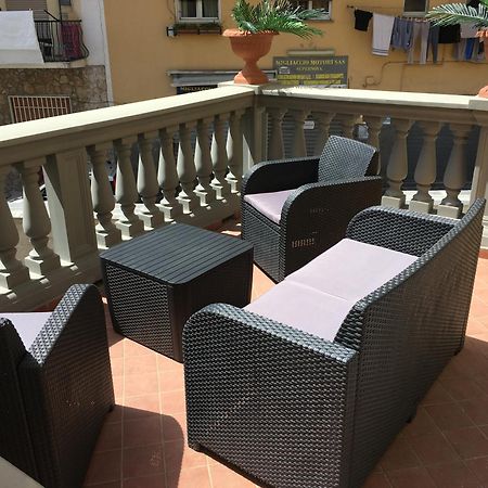 Villa Rosa Наполи Екстериор снимка