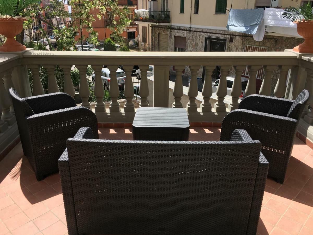 Villa Rosa Наполи Екстериор снимка
